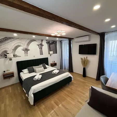 Guest house Palace Luxury Split