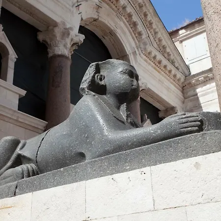 Palace Luxury 4* Split